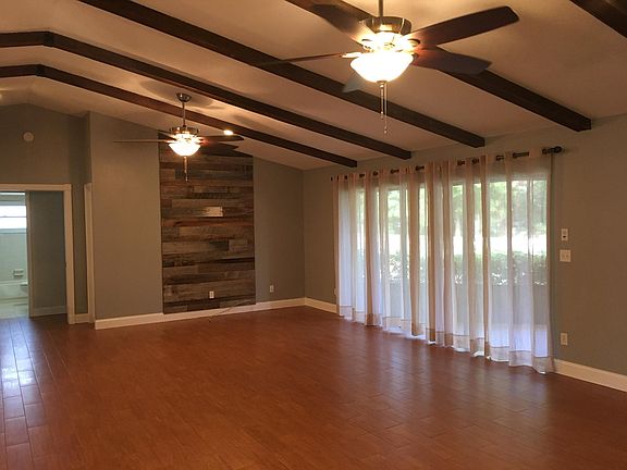 Vaulted ceiling, reclaimed barn wood accent