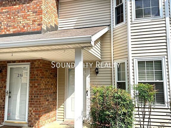 3rd image of 238 Timberway Dr