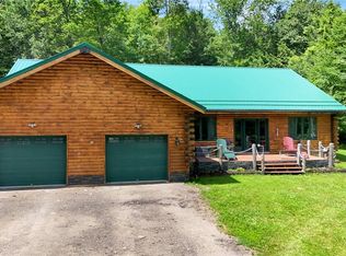 9885 Seymour St, Houghton, NY 14744