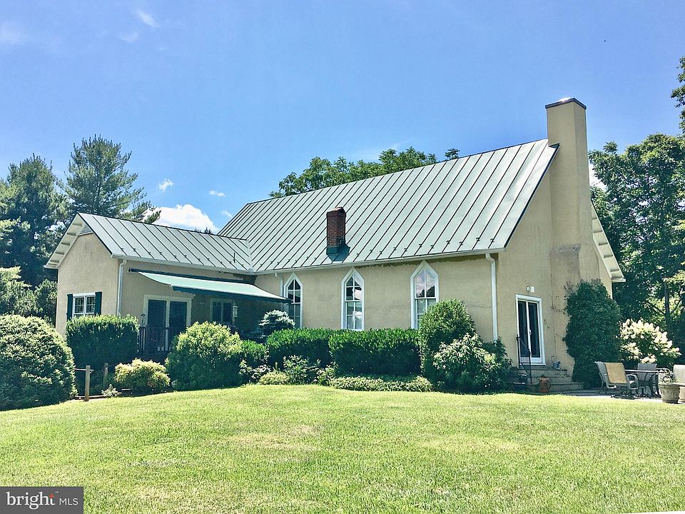 11594 Hume Rd, Hume, VA 22639 Zillow