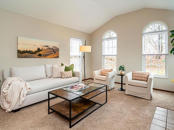 4th image of 5000 Deer Forest Pl