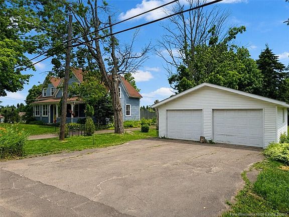 2nd image of 123 Pond Shore Rd #115