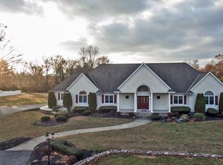 230 N Brewster Rd, Vineland, NJ 08361