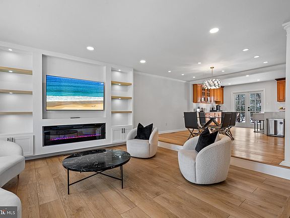 5th image of 6837 Kerrywood Cir