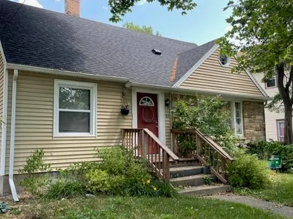 810 W Lapeer St, Lansing, MI 48915
