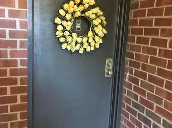 2102 Turtle Run Dr APT 3, Henrico, VA 23233