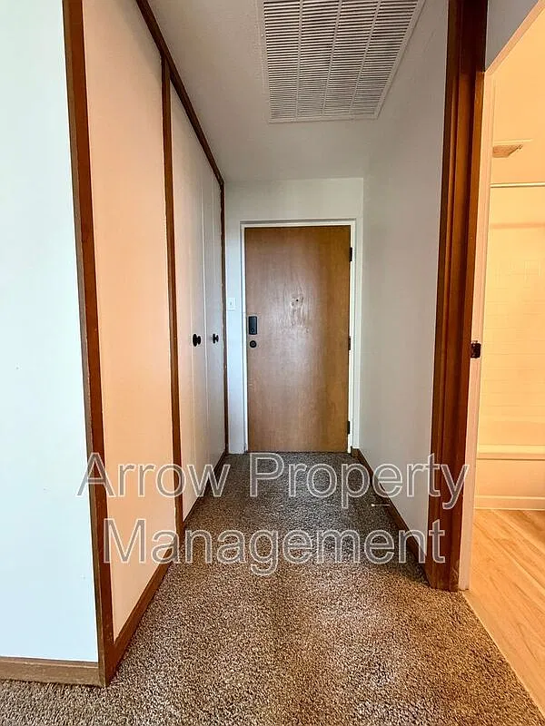 1 bed, 1.0 bath, 636 sqft, $730 — Photo 3
