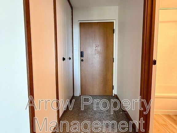 3rd image of 2501 N St APT 403