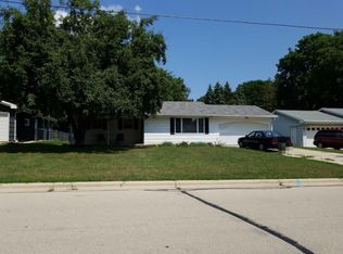 349 Dauphin St, Green Bay, WI 54301