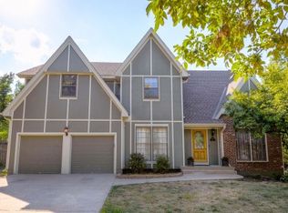12208 Knox St, Overland Park, KS 66213