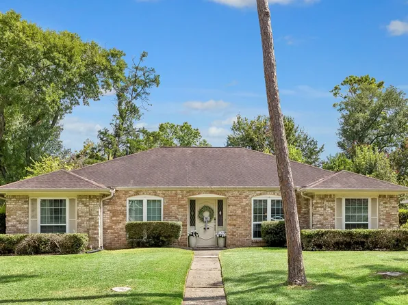 10907 Overbrook Ln, Houston, TX 77042