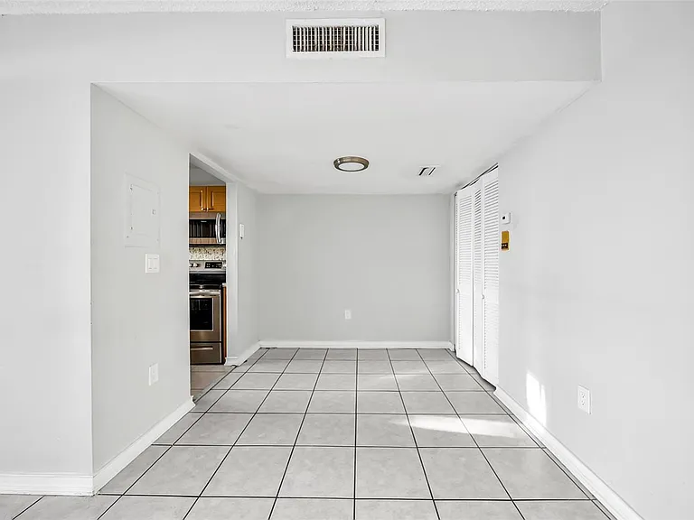 6A Bay Dr #6A — Photo 8