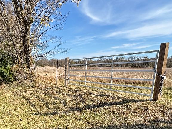 3rd image of 0 E 450th Rd