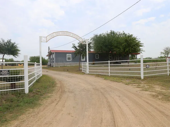 421 Appaloosa Rd, Laredo, TX 78045