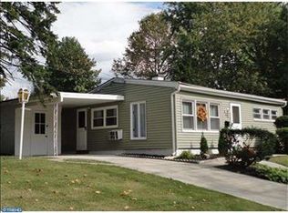 502 Estate Rd, Maple Shade, NJ 08052