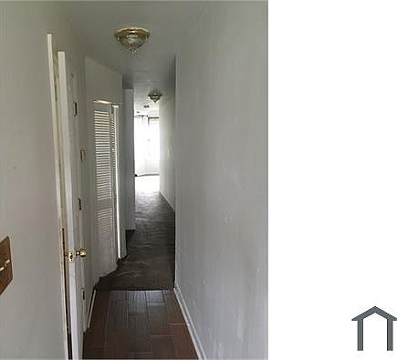 5th image of 1620 S Lawndale Ave