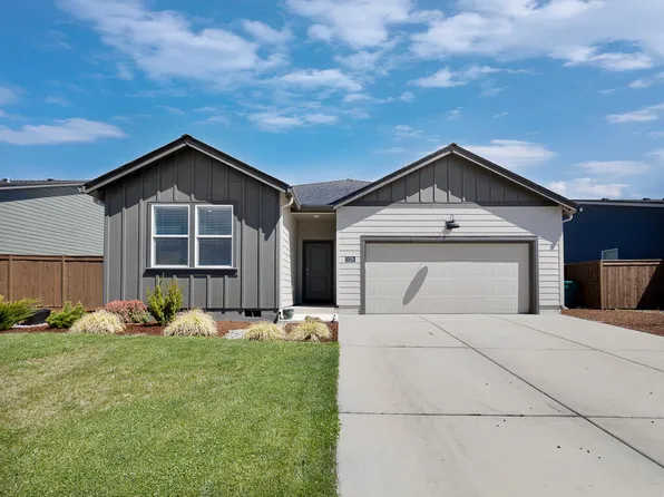 5229 Amberview Ln, Klamath Falls, OR 97603