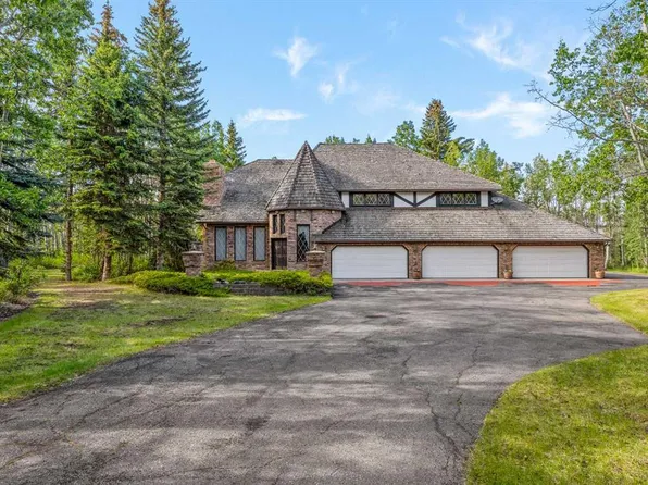7 Biggar Heights Bay, Rocky View County, AB T3R 1H4