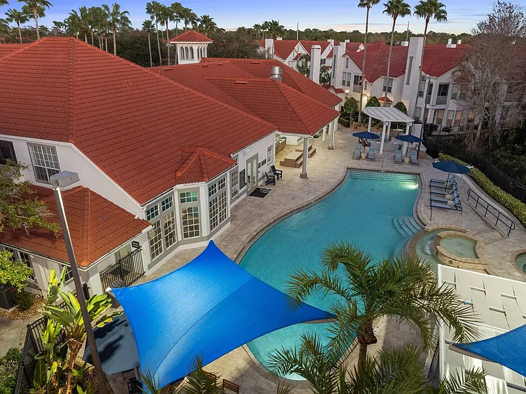 Ample poolside seating to soak in the sun.