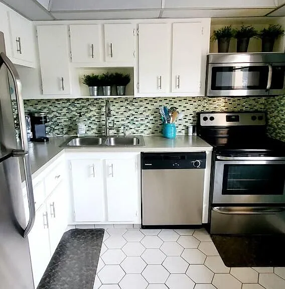 1010 Country Club Dr #206 — Photo 3