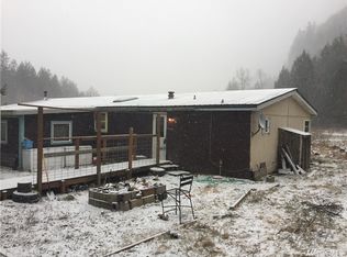 9910 Silver Lake Rd, Maple Falls, WA 98266