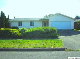 4938 Indiana Ave NE, Salem, OR 97305