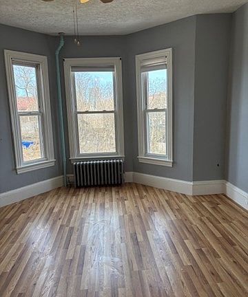 3rd image of 5 Winthrop St #3