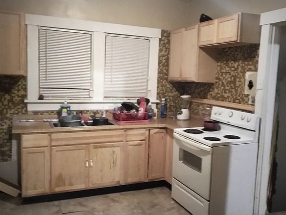 3rd image of 1415 Tampa Ave