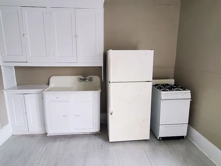 811 Walker Ave — Photo 17