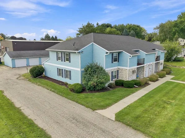 601 E Oak St, Cottage Grove, WI 53527