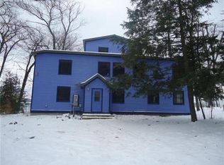 1260 NE Ah Ta Wanta Rd, Traverse City, MI 49686
