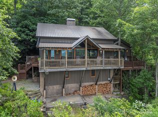 236 Dove Dr, Maggie Valley, NC 28751