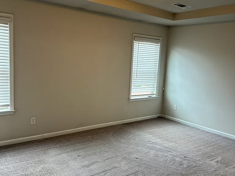 3040 Regal Crown Dr — Photo 12
