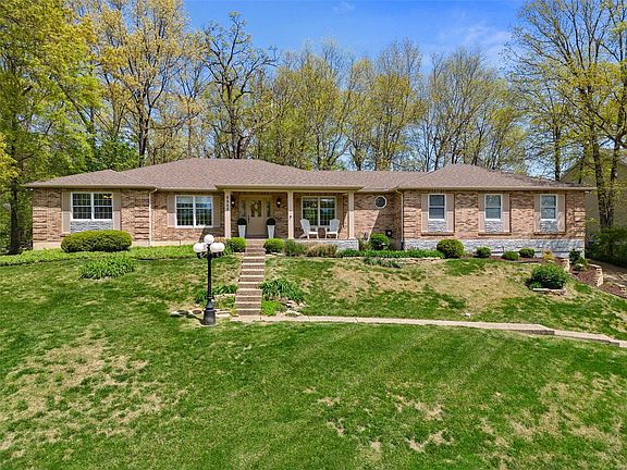 2nd image of 6343 Bluff Forest Dr