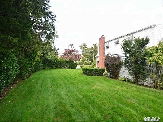 4th image of 134 Arden Blvd