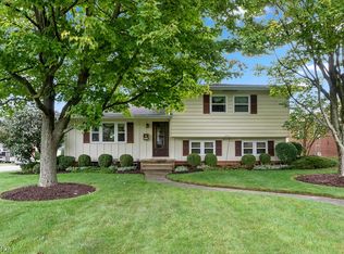 2406 Eastern Ave, Alliance, OH