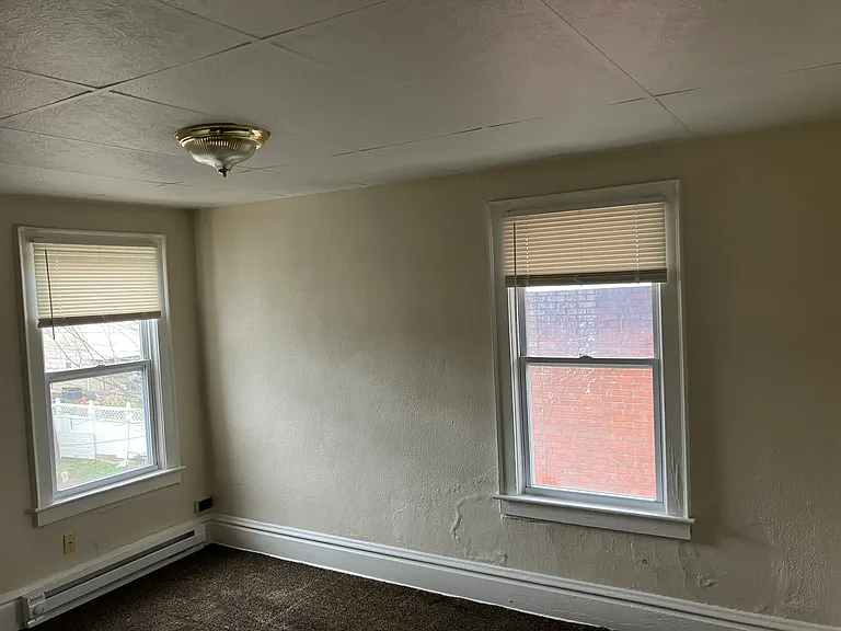 332 Lynda Ct #2 — Photo 7