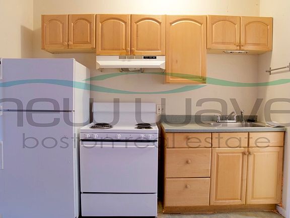 5th image of 890 Huntington Ave APT 5C