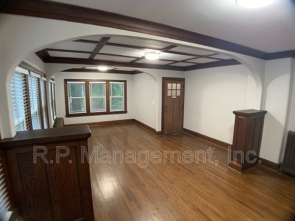 4th image of 1150 Central Ave W #2