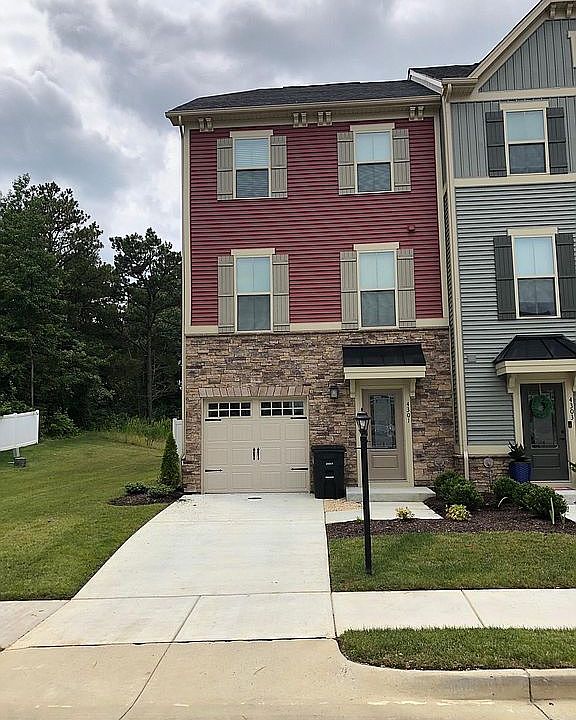 1st image of 4301 New Hermitage Dr