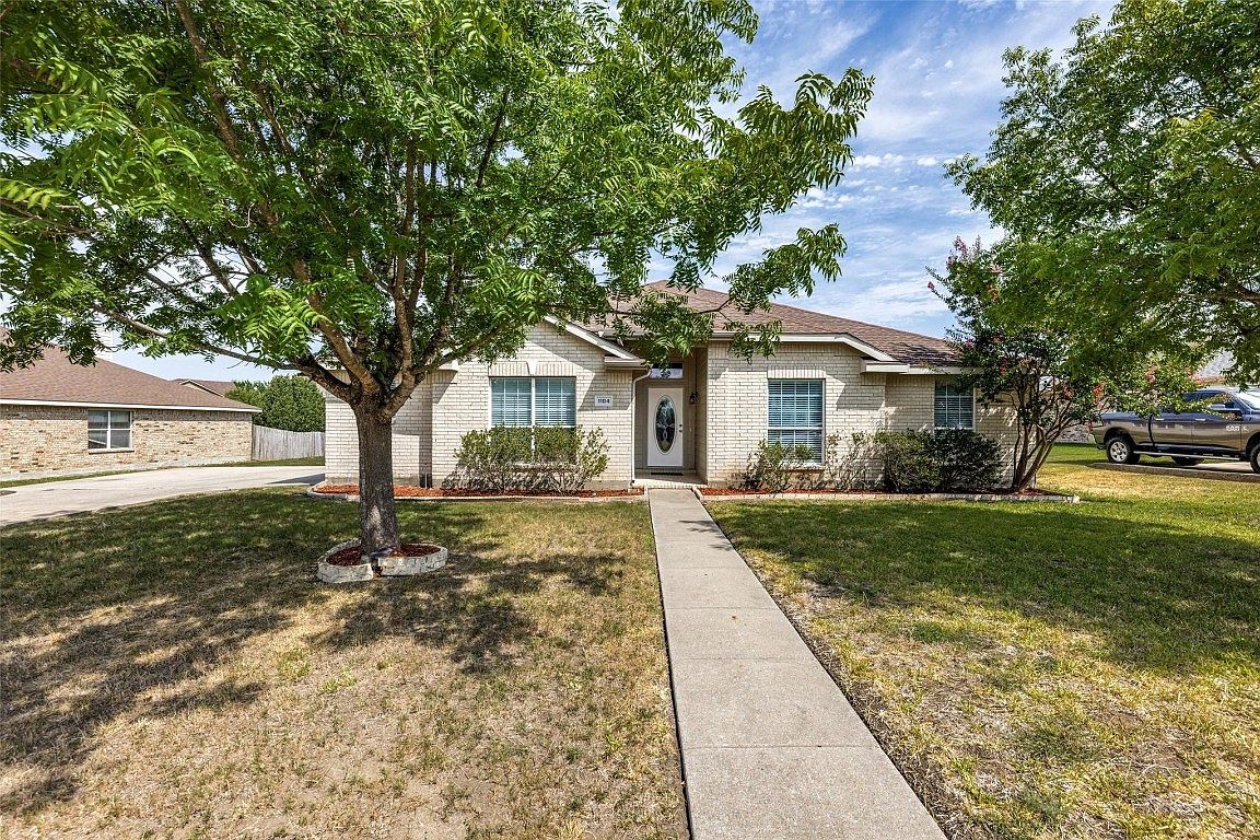 1104 Windsor Ln, Forney, TX 75126 | Zillow