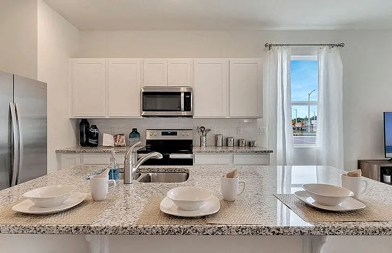 Windbrooks Townhomes — Photo 9