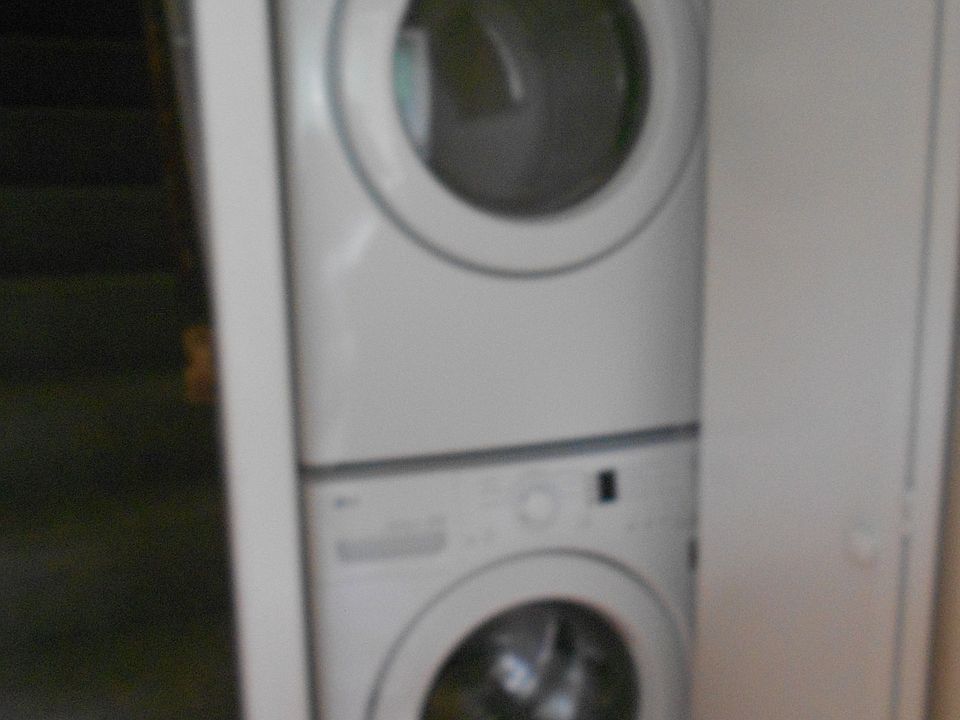 In unit fron loading LG W & D