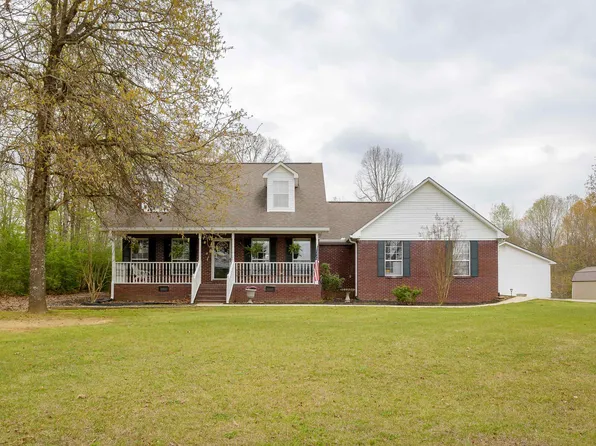 762 County Road 393, Killen, AL 35645