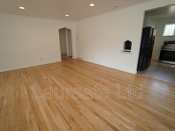 3rd image of 3630 Holly St