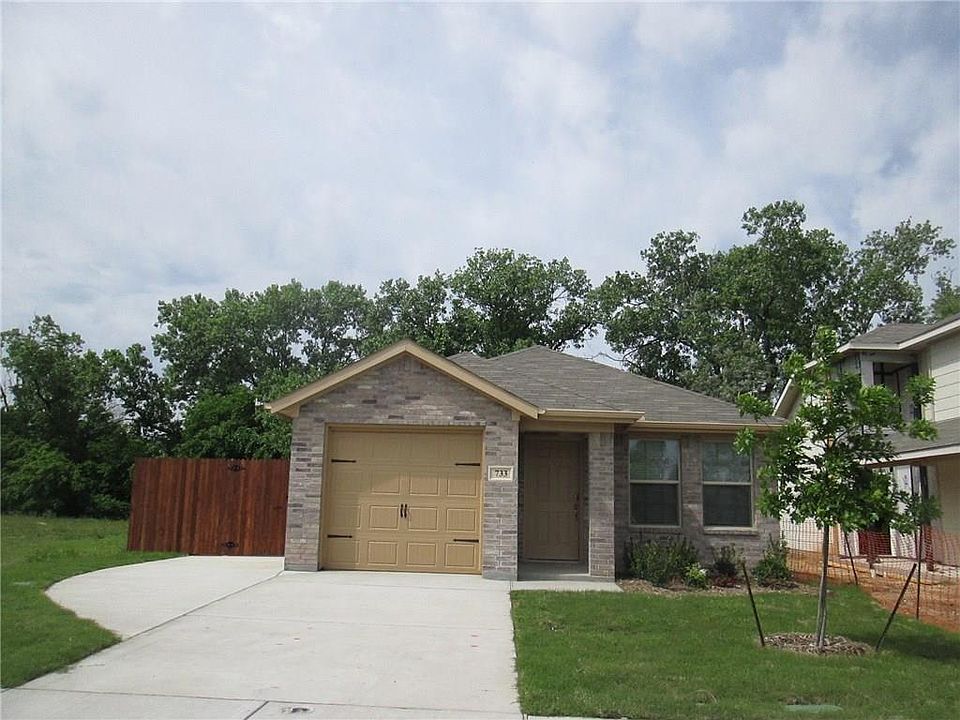 1st image of 733 River Hill Ln
