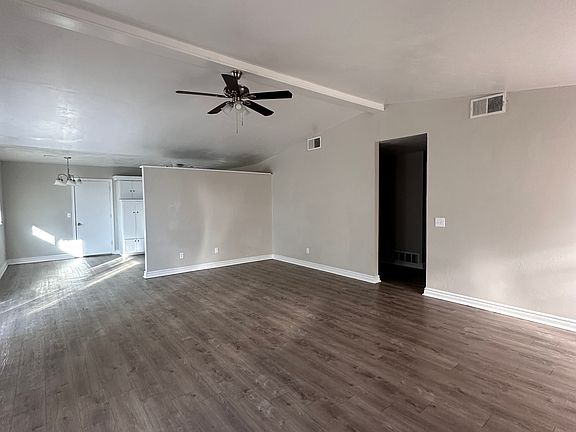 4th image of 3209 Kelsey Dr