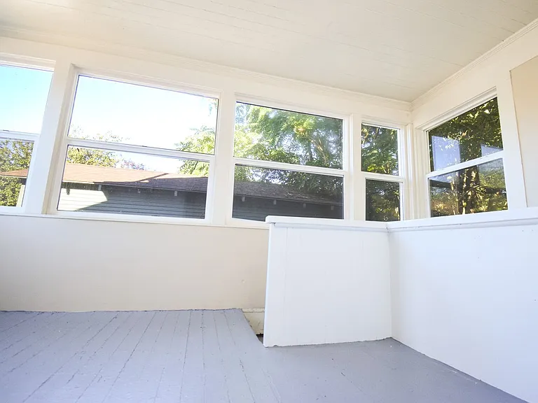 5272 NE 8th Ave — Photo 26