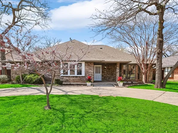 11 Ridge Dr, Hickory Creek, TX 75065