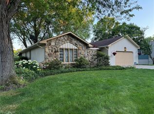 1126 Weinsz Dr, Dover, OH